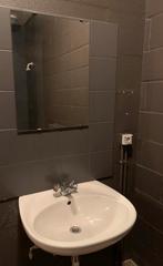 Lavabo et miroir en porcelaine blanche x 3 pièces, Enlèvement, Utilisé