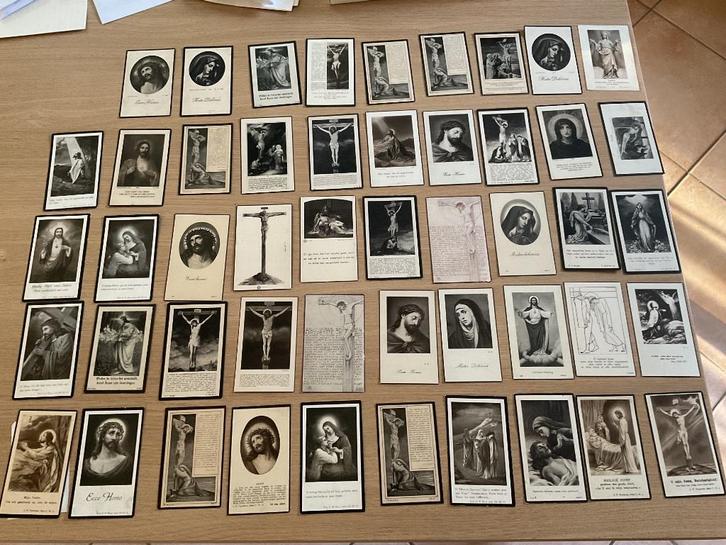 49 doodsprentjes gestorven 1930-1939, Verzamelen, Bidprentjes en Rouwkaarten, Ophalen of Verzenden