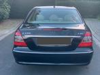 Mercedes e klasse, Auto's, Achterwielaandrijving, Beige, Zwart, Leder