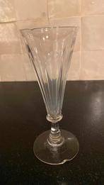 Flûte à champagne en cristal vers 1820, Enlèvement ou Envoi