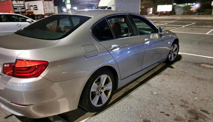 BMW 520D F10  avec control technique, Auto's, BMW, Particulier, Lederen bekleding, Diesel, Euro 5, Automaat, Leder, Ophalen