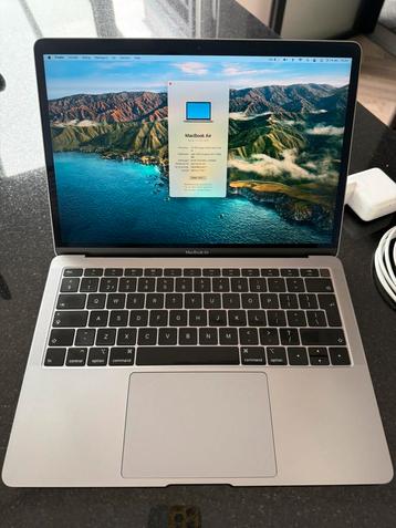Macbook Air Retina late 2018 128gb SSD beschikbaar voor biedingen