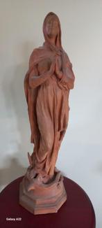 Terra Cotta Madonnabeeld 19-eeuw Albert Desenfans, Antiek en Kunst, Kunst | Beelden en Houtsnijwerken, Ophalen