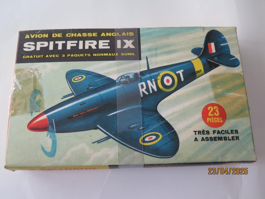 SUNIL (LINDBERG) BOUWDOOS SPITFIRE IX, Hobby en Vrije tijd, Modelbouw | Vliegtuigen en Helikopters, Heller, Verzenden