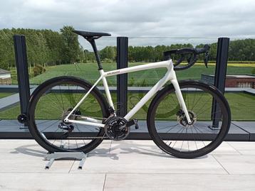 Custom 1150gr carbon wielset, Enlèvement ou Envoi