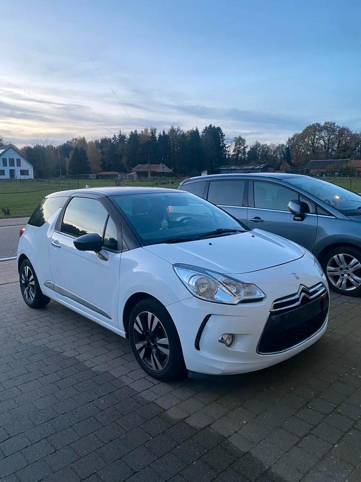 Citroen DS3 1.2 VTI 2013, Auto's, Citroën, Particulier, DS3, ABS, Airbags, Airconditioning, Alarm, Centrale vergrendeling, Climate control