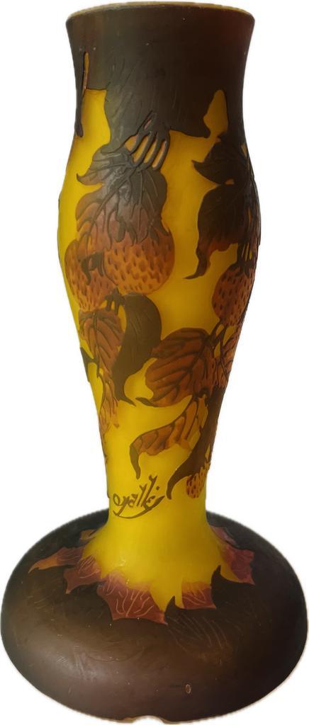 Emile Gallé lamp in meerlagig mondgeblazen en geëtst glas, Antiek en Kunst, Antiek | Glaswerk en Kristal, Ophalen