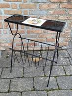 Mooi krantenbakje, Maison & Meubles, Accessoires pour la Maison | Porte-journaux & Porte-revues, Enlèvement, Comme neuf