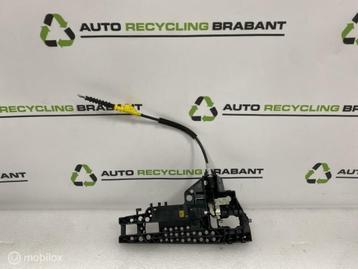 Portiergreep Houder Audi A4 B8 Sedan ORIGINEEL 8T0837885B beschikbaar voor biedingen