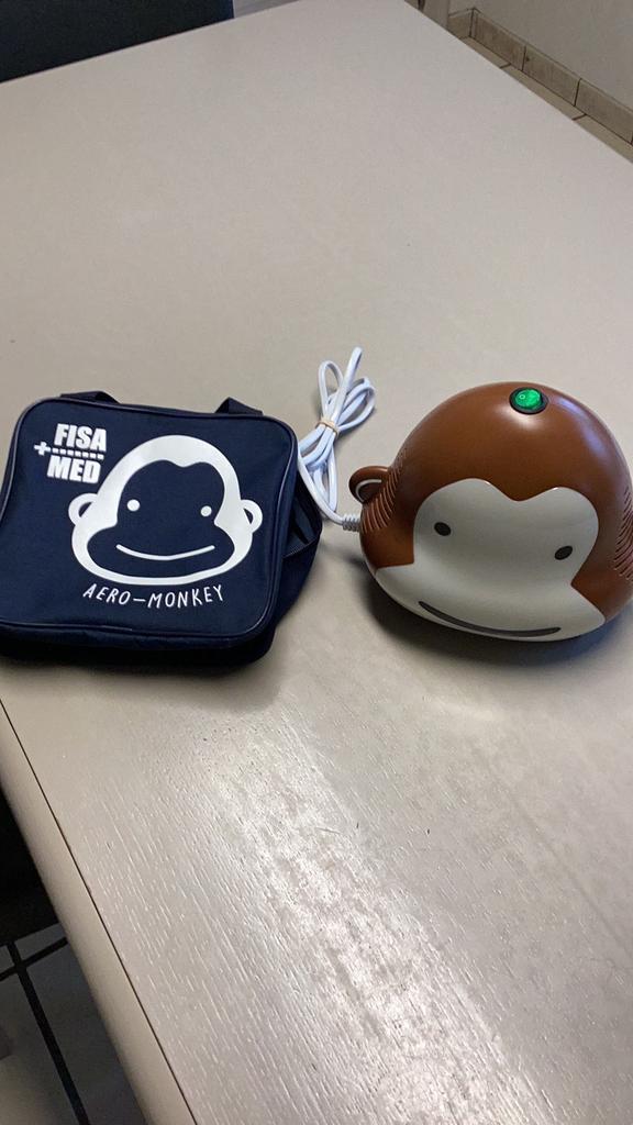 Fisa med/ aerosolapparaat voor kinderen, Kinderen en Baby's, Badjes en Verzorging, Zo goed als nieuw, Ophalen