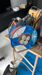 Bouwtoebehoren, Ophalen