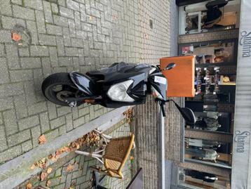 Kymco bezorg scooter B klasse  beschikbaar voor biedingen