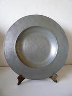 Grote en antieke tinnen schaal, Antiek en Kunst, Antiek | Tin, Ophalen of Verzenden