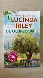Lucinda Riley - De olijfboom, Ophalen, Zo goed als nieuw, Lucinda Riley