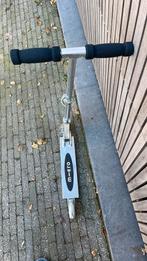 Micro step, Fietsen en Brommers, Ophalen, Zo goed als nieuw