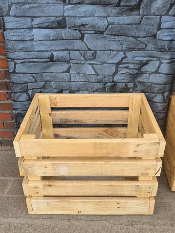 Houten Krat – Stevig & Tijdloos beschikbaar voor biedingen