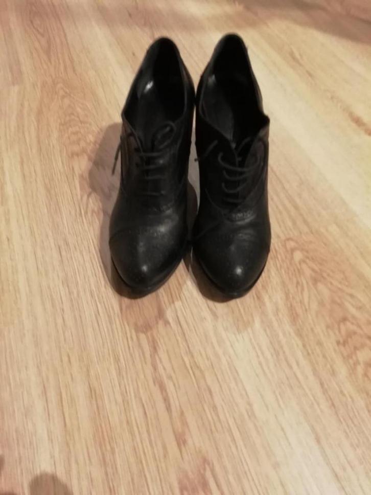 Zwarte damesschoen met hoge brede hak, nieuwstaat, D. Tucci, Kleding | Dames, Schoenen, Zo goed als nieuw, Lage of Enkellaarzen