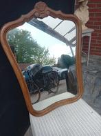 Spiegel in houten frame, Ophalen
