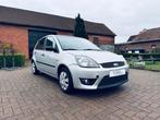 Ford Fiesta 1.4 Essence * Garantie * Climatiseur *, Autos, 144 g/km, Argent ou Gris, Entreprise, Garantie prolongée