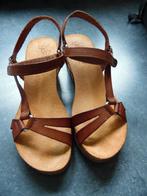 Schoenen, Neuf, Enlèvement ou Envoi, Chaussures à haut talons, Brun