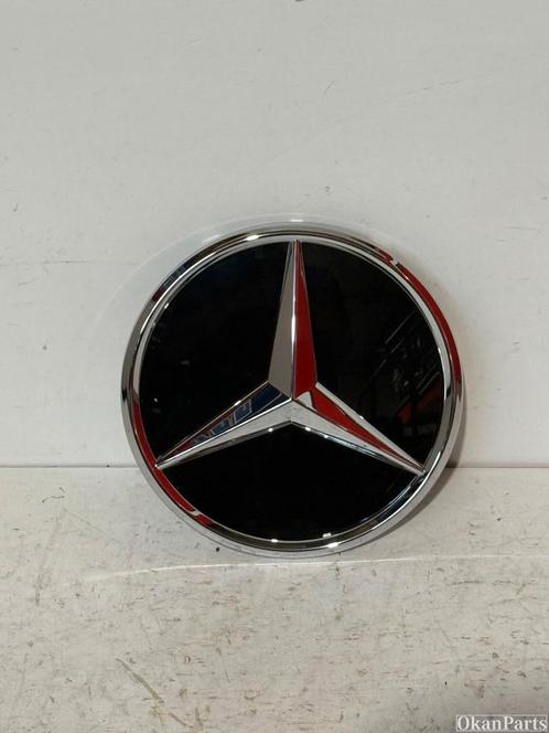 Mercedes A-klasse W177 CLA W118 embleem logo A0008880400, Auto-onderdelen, Carrosserie, Voor, Gebruikt