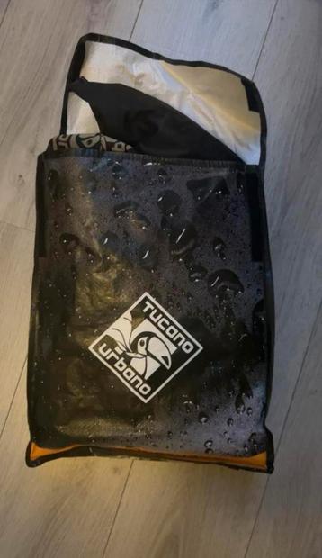 Beenkleed zip beschikbaar voor biedingen