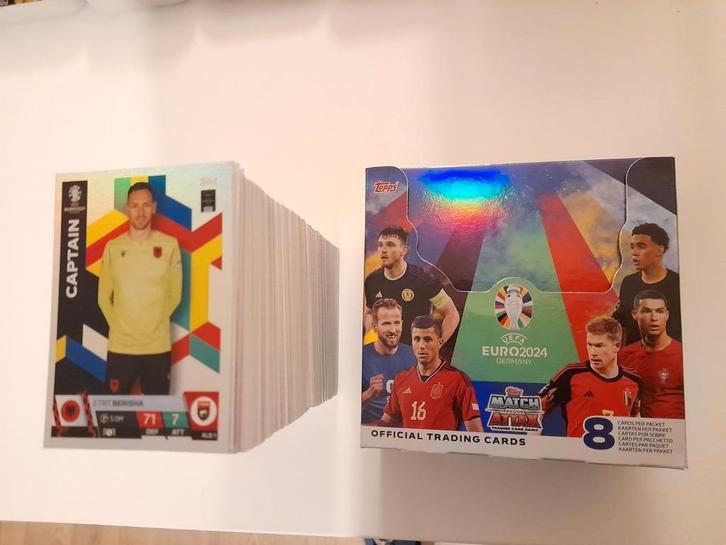 Jeu complet de cartes de base Topps Match Attax Euro 2024, Hobby & Loisirs créatifs, Jeux de cartes à collectionner | Autre, Comme neuf