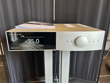 ANTHEM STR pre amp 2J garantie beschikbaar voor biedingen