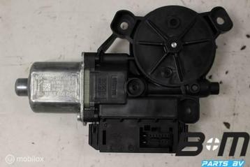 Raammotor LA (bestuurderskant) Volkswagen Polo 6C 5 deurs beschikbaar voor biedingen