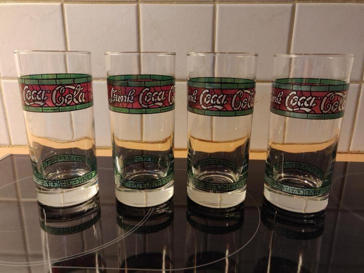 Set van 4 vintage Coca-Cola glazen, Verzamelen, Glas en Drinkglazen, Zo goed als nieuw, Frisdrankglas, Ophalen