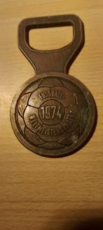 Oude opener van voetbal, Ophalen of Verzenden