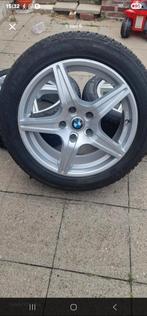 Winterbanden te koop BMW, Auto-onderdelen, Banden en Velgen, Ophalen, Gebruikt, Winterbanden