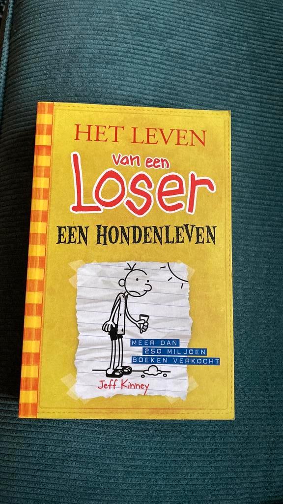 Het leven van een loser - Een hondenleven, Boeken, Kinderboeken | Jeugd | 10 tot 12 jaar, Ophalen of Verzenden