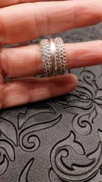 Ring zilver met steentjes, Handtassen en Accessoires, Ringen, Gebruikt, Ophalen of Verzenden, Kleiner dan 17, Dame