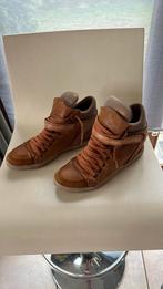 Camelkleurige leren mand River Woods 36 verhoogde binnenhak, Kleding | Dames, Schoenen, Ophalen of Verzenden, Gedragen