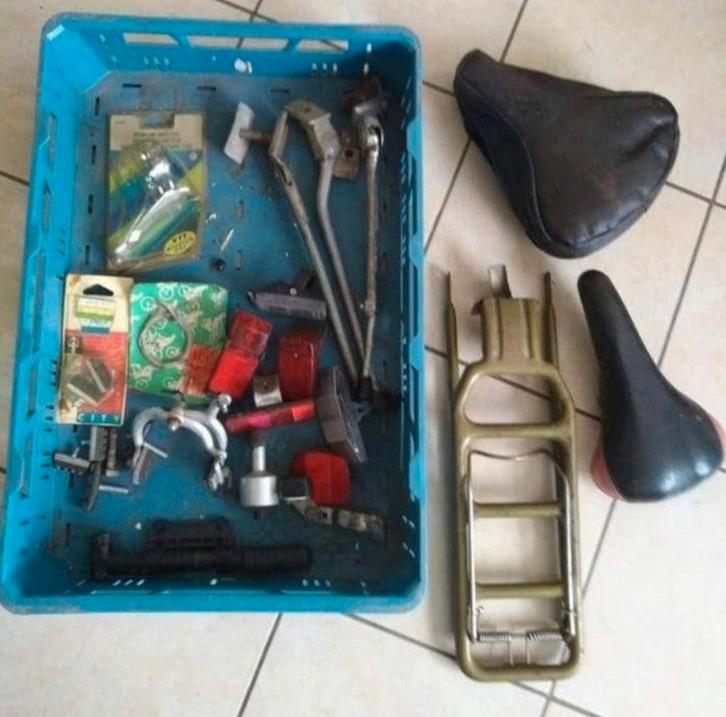 set fietsonderdelen, Fietsen en Brommers, Fietsaccessoires | Bagagedragers, Ophalen