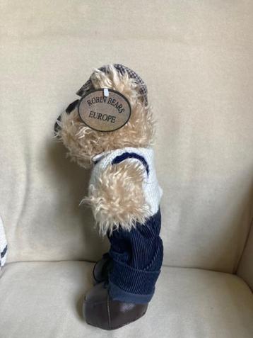 Beer Robin  bears Europe Golf beschikbaar voor biedingen