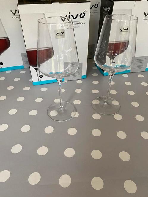 10 Nieuwe rode wijnglazen Vivo by Villeroy & Boch, Verzamelen, Glas en Drinkglazen, Nieuw, Overige typen, Ophalen