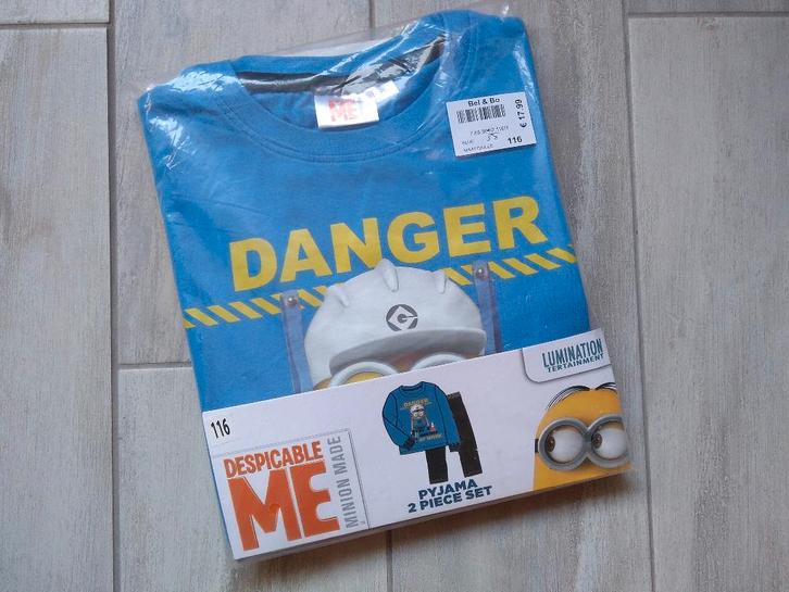 ★ M116 - Pyjama minions, Enfants & Bébés, Vêtements enfant | Taille 116, Comme neuf, Garçon, Vêtements de nuit ou Sous-vêtements