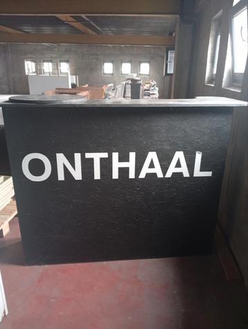 Onthaal loket voor evenement /feesten  beschikbaar voor biedingen