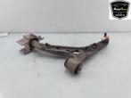 DRAAGARM LINKS VOOR Mercedes-Benz A (W176) (01-2012/05-2018), Gebruikt, Mercedes-Benz