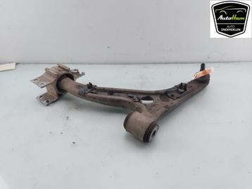 BRAS DE SUSPENSION AVANT GAUCHE (TRIANGLE) A (W176), Utilisé, Mercedes-Benz