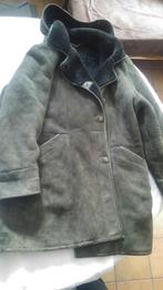 Veste manteau en mouton retourné grisnoir taille 44 Colette, Vêtements | Femmes, Vestes | Hiver, Comme neuf, Noir, Enlèvement ou Envoi