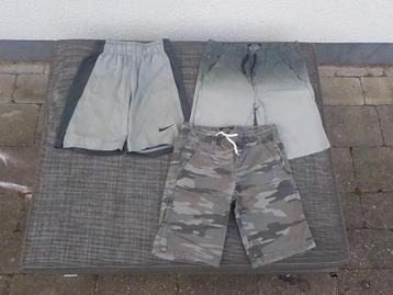 3 shorts Nike Skate Nation taille 122-128/6-8, Pantalon, Garçon, NIKE, Enlèvement ou Envoi