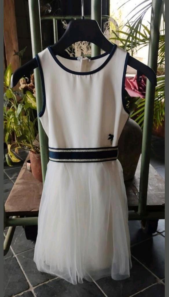 Robe de communion, voile blanc et ruban à nœud, fête de prin, Enfants & Bébés, Vêtements enfant | Taille 116, Comme neuf, Enlèvement ou Envoi