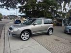 Skoda Yeti 1.2TSI 2010 BENZINE AUTOMAAT, Auto's, Euro 5, Stof, Zwart, 4 cilinders