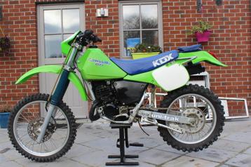KAWASAKI KDX 200 - COMPLEET VOORWIEL beschikbaar voor biedingen