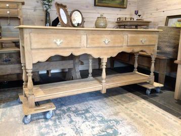 rustieke antieke eiken engelse sidetable  beschikbaar voor biedingen