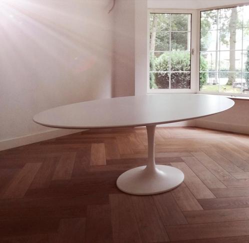 Uittrekbare tulipe tafels eero saarinen extensible table, Huis en Inrichting, Tafels | Bijzettafels, Zo goed als nieuw, Rond, Glas
