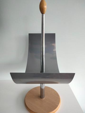 80s 90s vintage Postmodern design krantenbak magazinehouder beschikbaar voor biedingen